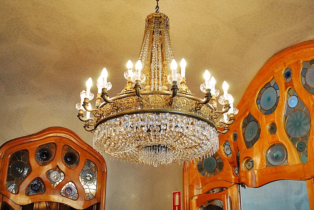 casa-batllo-chandelier.jpg